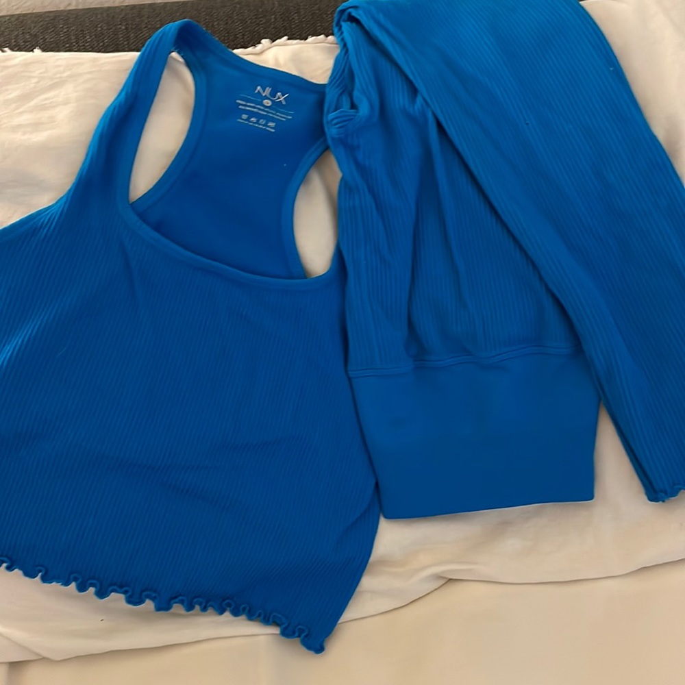 Nux activewear set